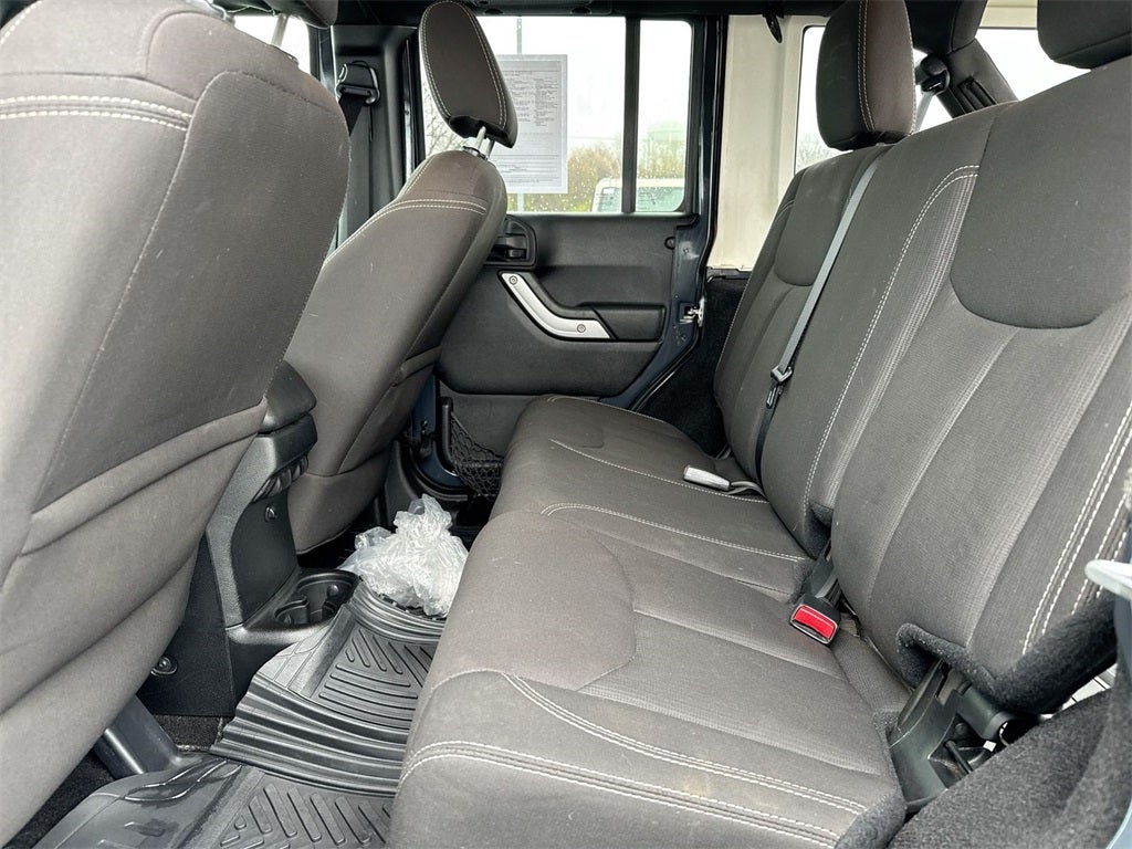 2016 Jeep Wrangler Unlimited Sahara