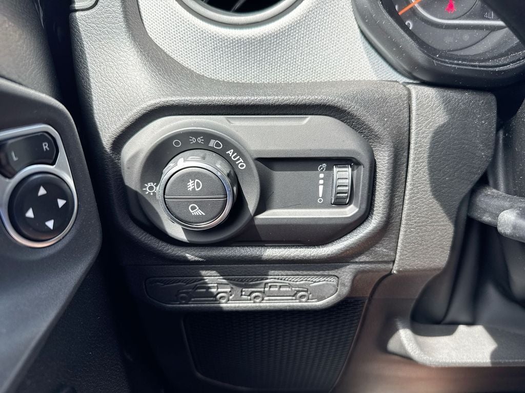 2024 Jeep Gladiator Sport S
