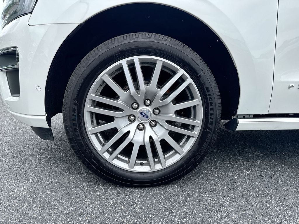 2022 Ford Expedition Max Platinum