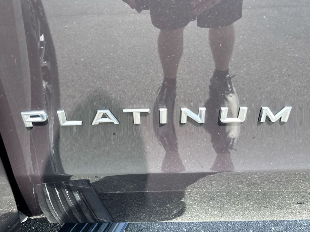 2025 Ford Expedition Platinum