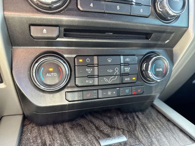 2017 Ford F-250SD Lariat