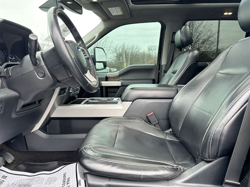 2017 Ford F-350SD Lariat