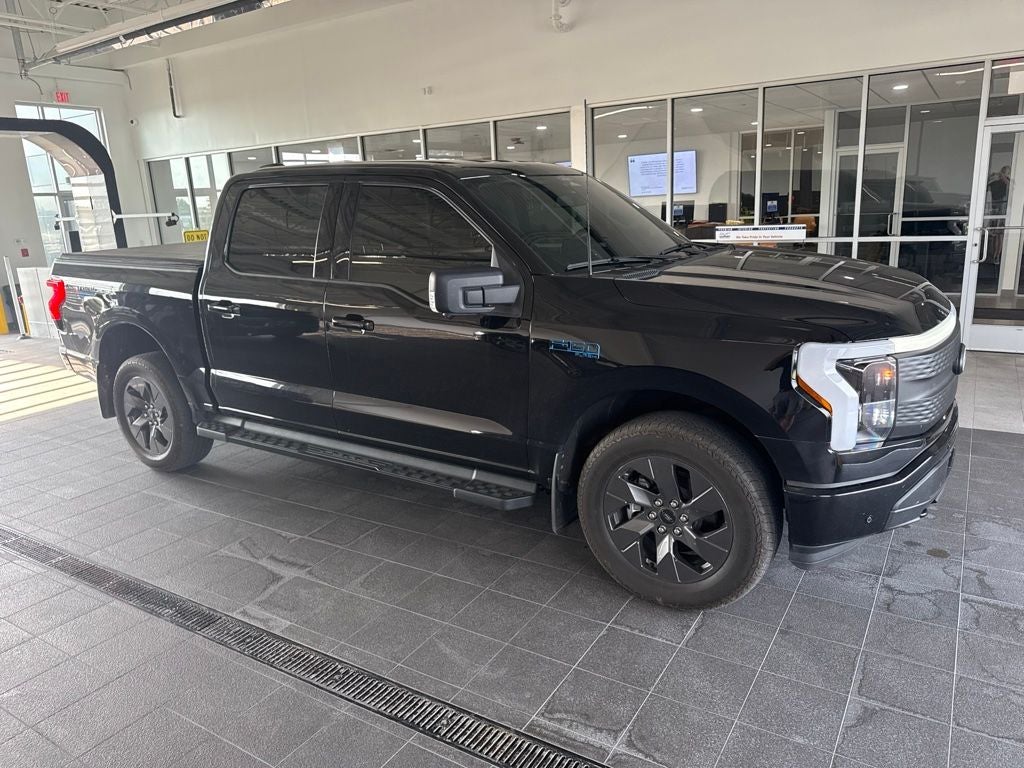2024 Ford F-150 Lightning Flash