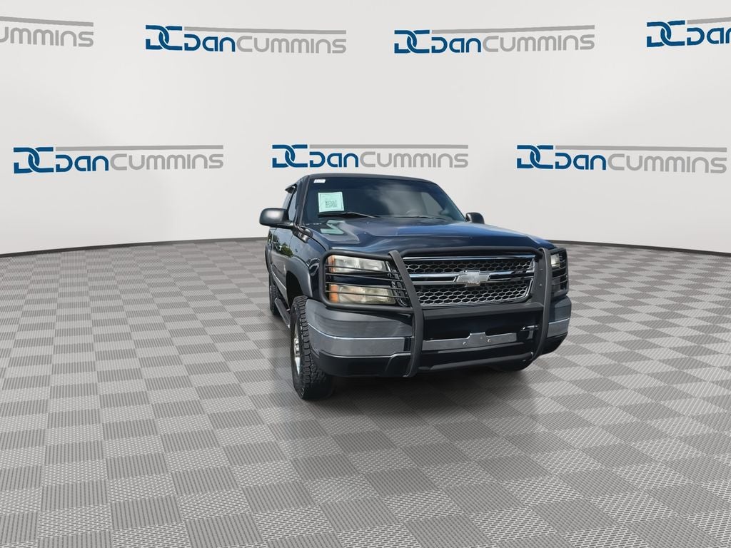 2005 Chevrolet Silverado 2500HD LS