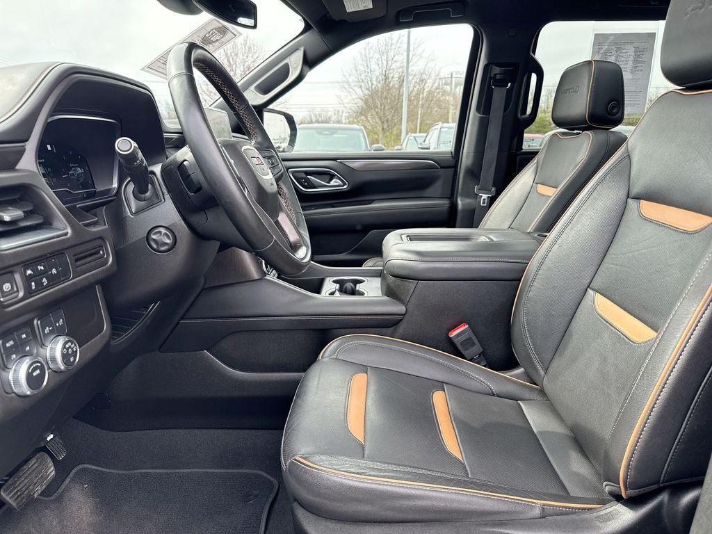 2023 GMC Yukon XL AT4