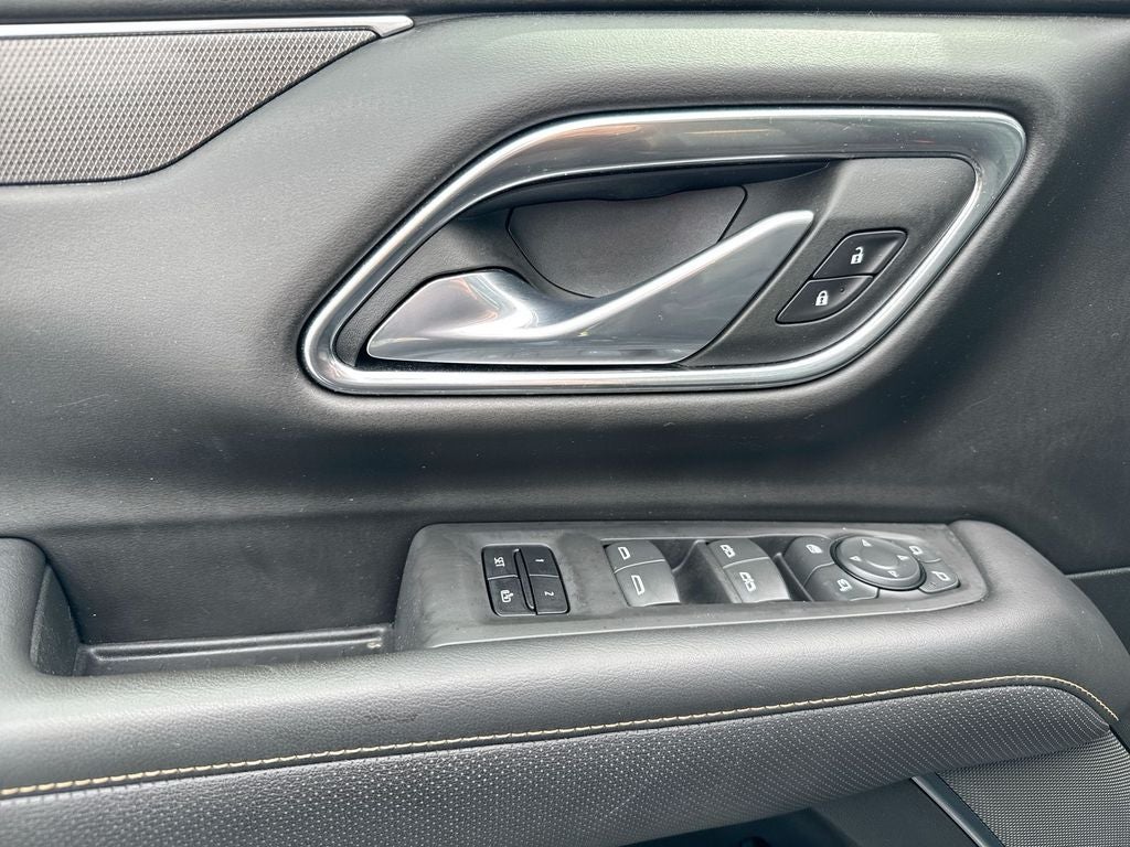 2023 GMC Yukon XL AT4