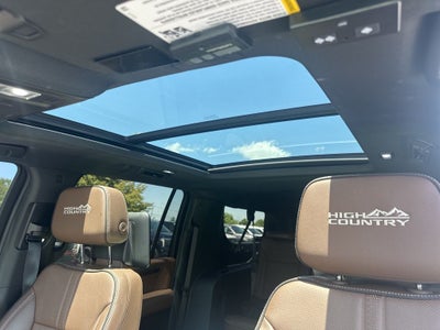 2025 Chevrolet Suburban High Country