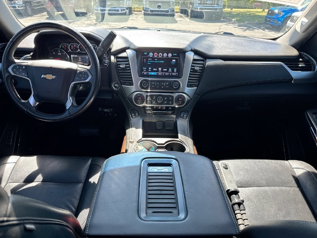 2016 Chevrolet Suburban LT