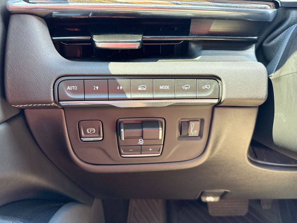 2022 Cadillac Escalade Premium Luxury