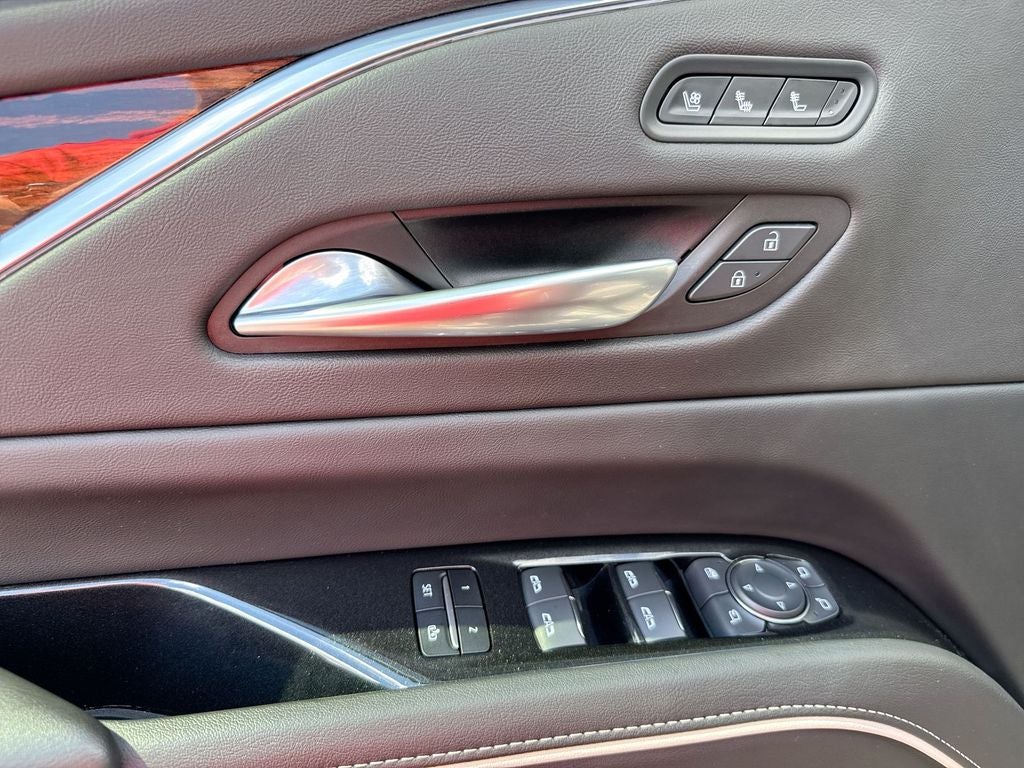2022 Cadillac Escalade Premium Luxury