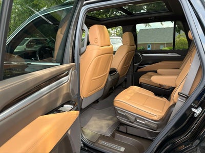 2025 Cadillac Escalade Premium Luxury