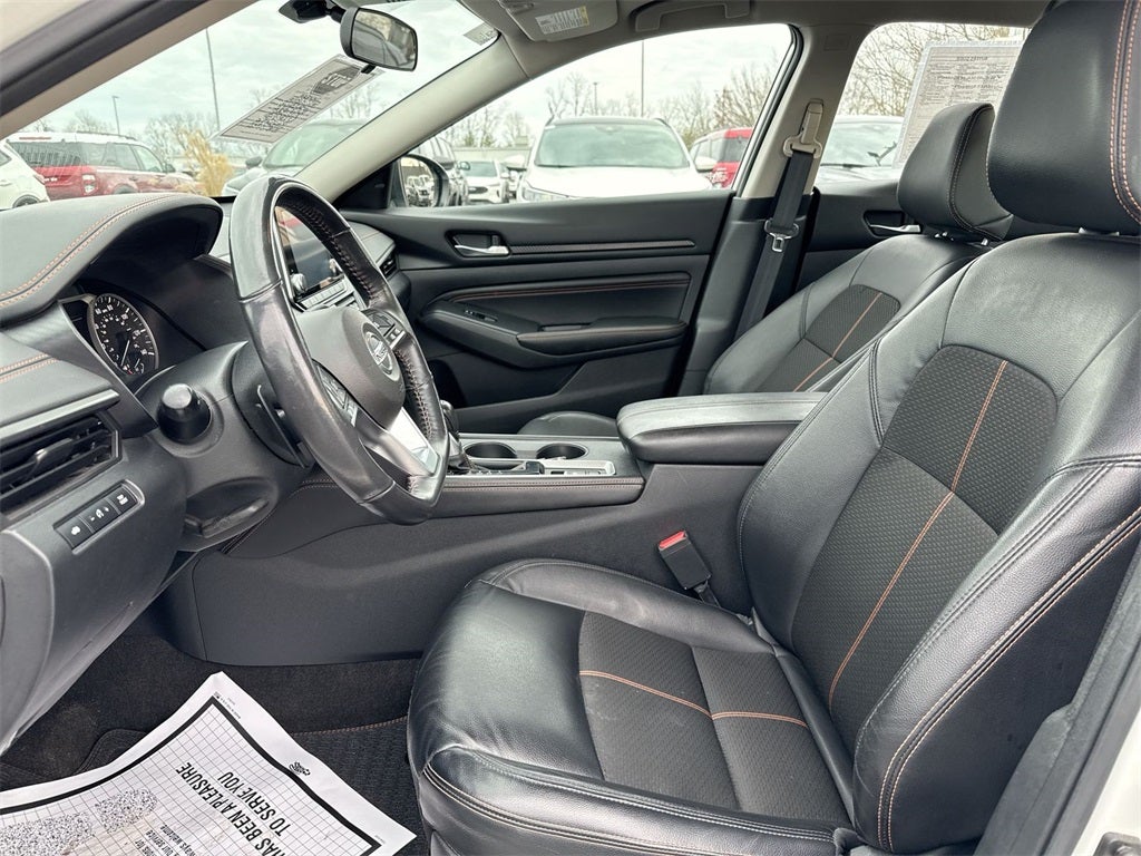 2022 Nissan Altima 2.5 SR