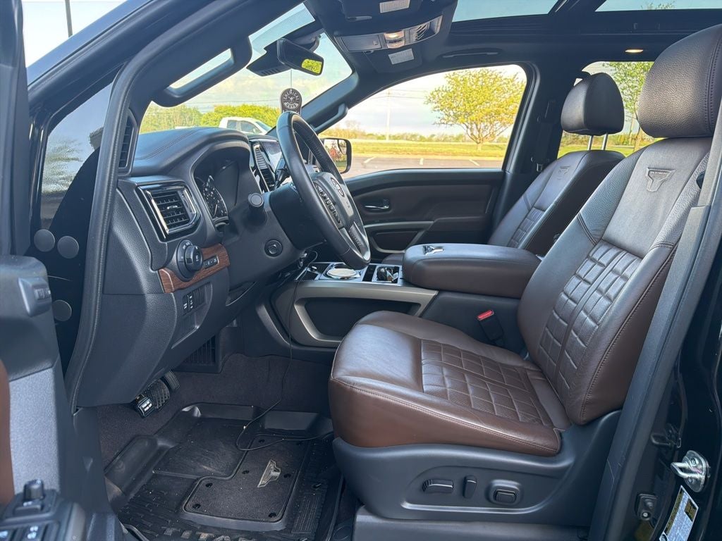 2023 Nissan Titan Platinum Reserve