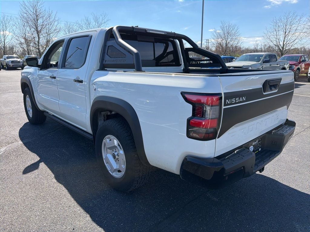 2024 Nissan Frontier SV