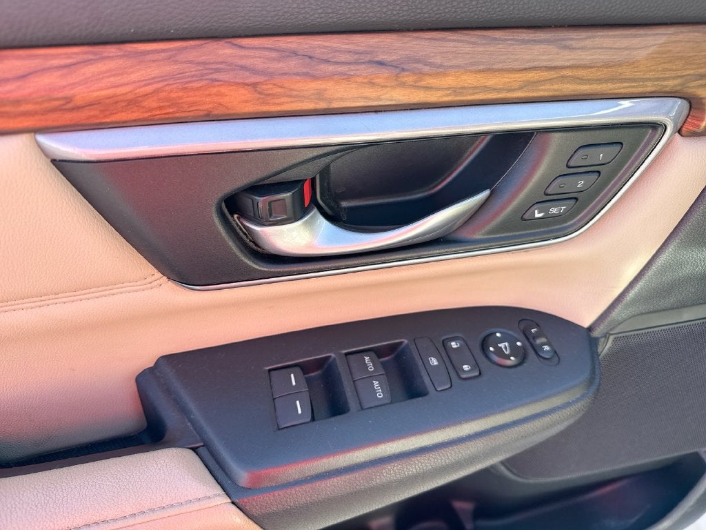 2017 Honda CR-V Touring