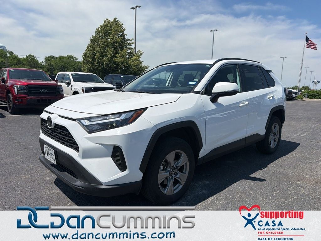 2024 Toyota RAV4 XLE