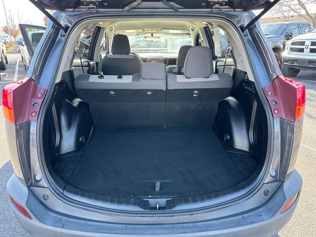 2014 Toyota RAV4 LE