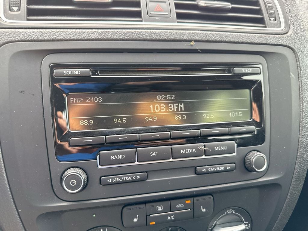 2015 Volkswagen Jetta 1.8T SE