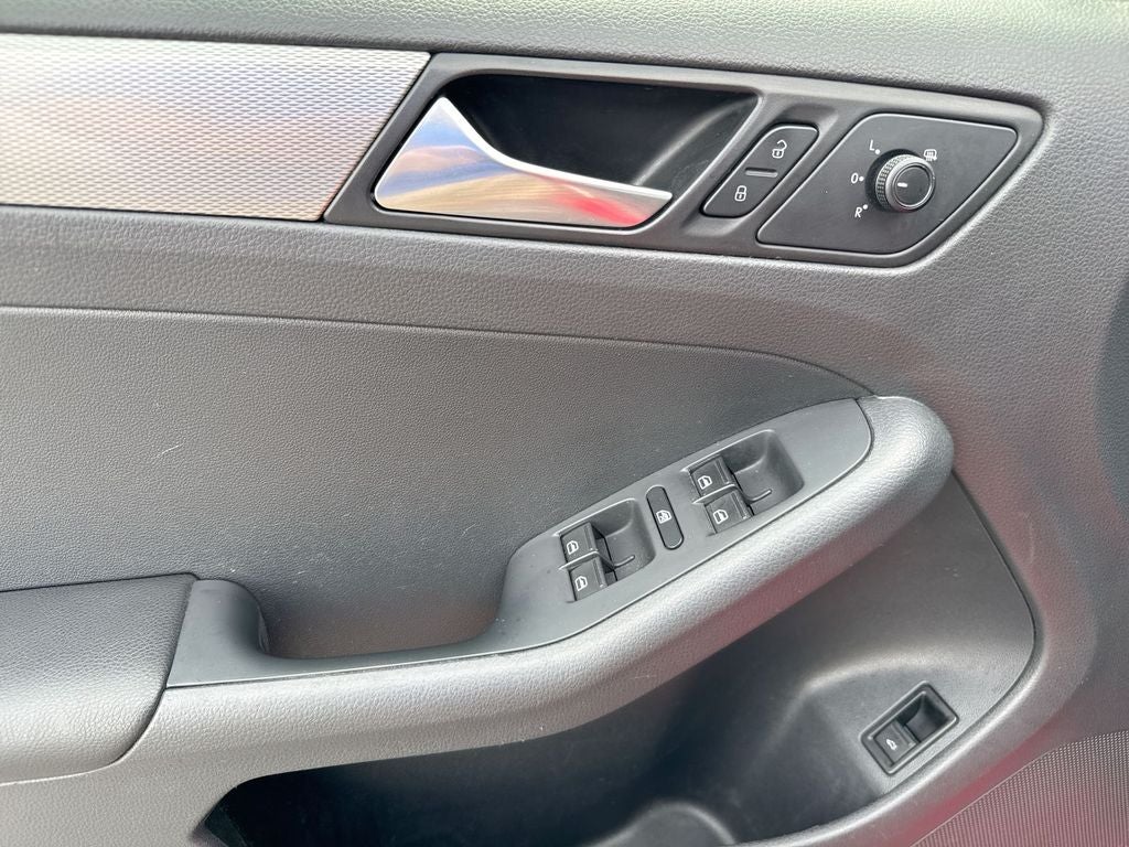 2015 Volkswagen Jetta 1.8T SE