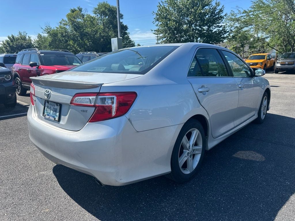 2014 Toyota Camry SE