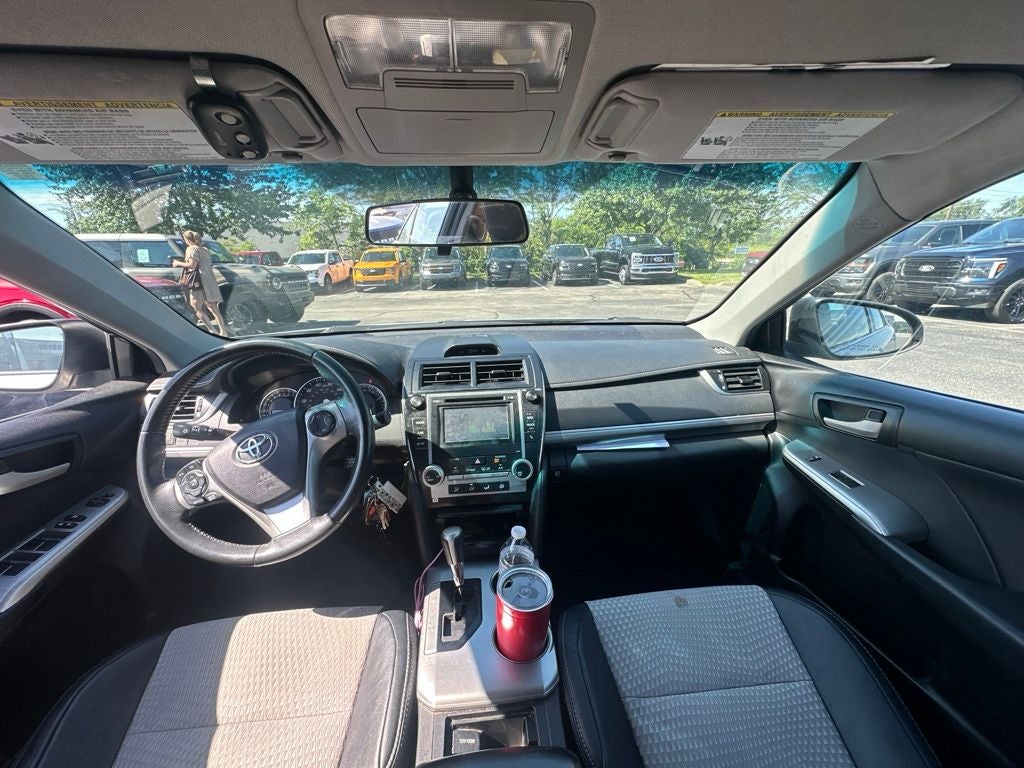2014 Toyota Camry SE