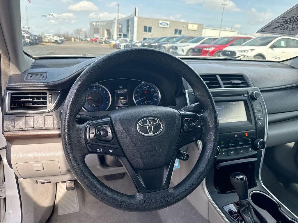 2017 Toyota Camry LE