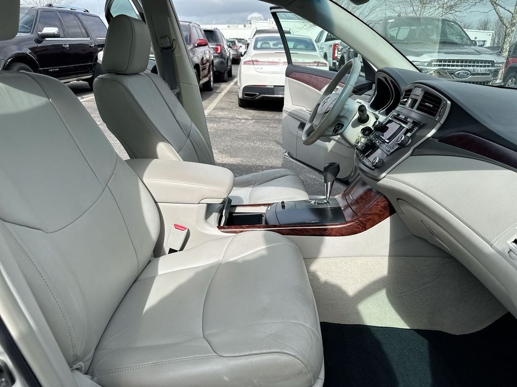 2011 Toyota Avalon Limited