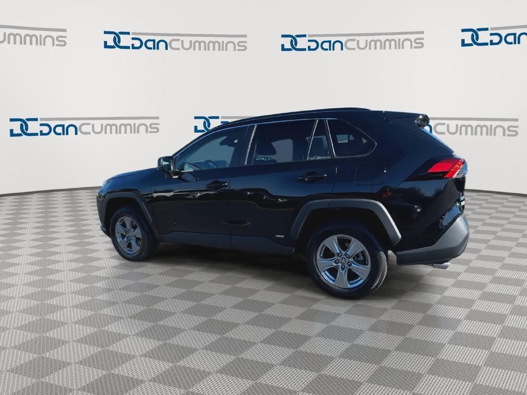 2024 Toyota RAV4 Hybrid LE