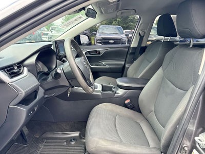 2022 Toyota RAV4 Hybrid LE