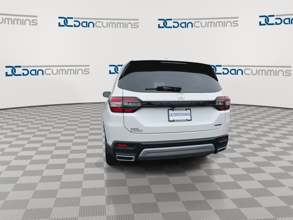 2025 Honda Pilot Touring