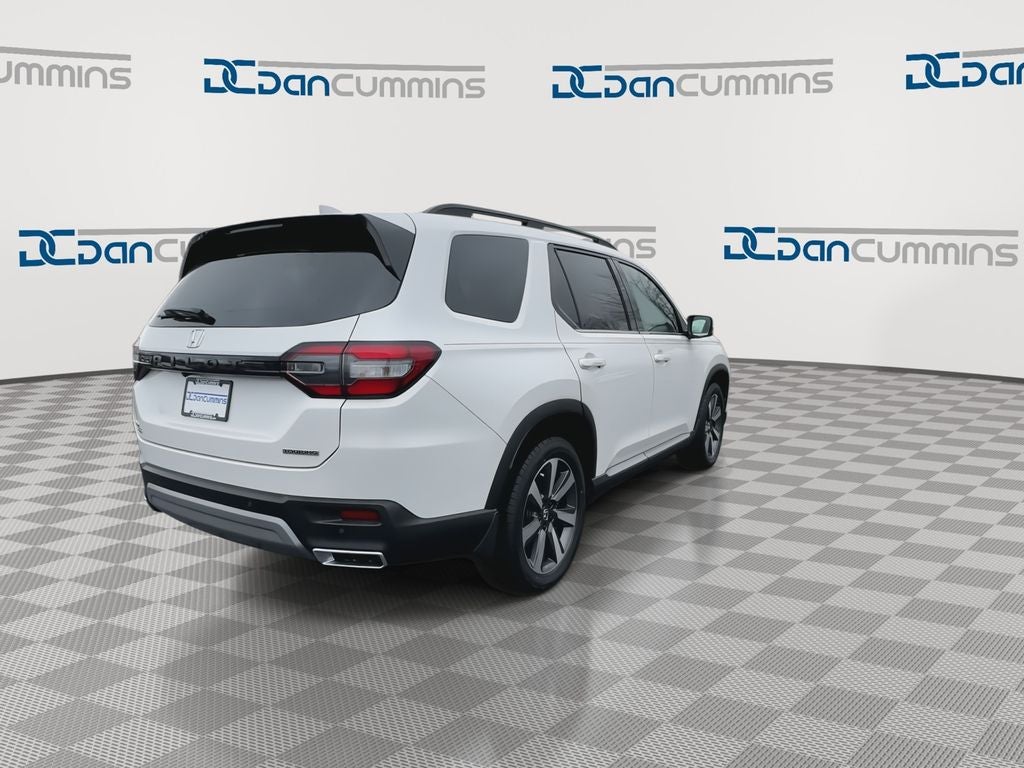 2025 Honda Pilot Touring