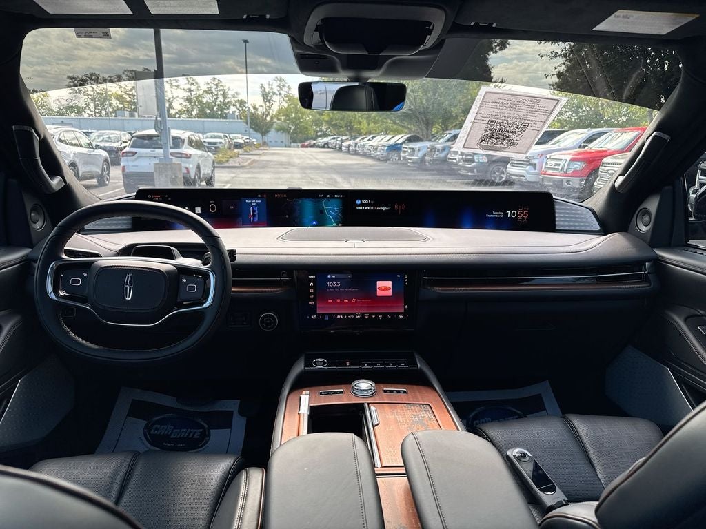 2025 Lincoln Navigator Black Label