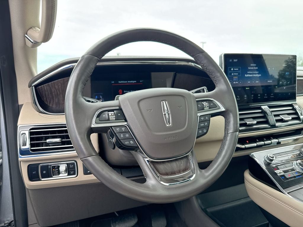 2023 Lincoln Navigator L Reserve