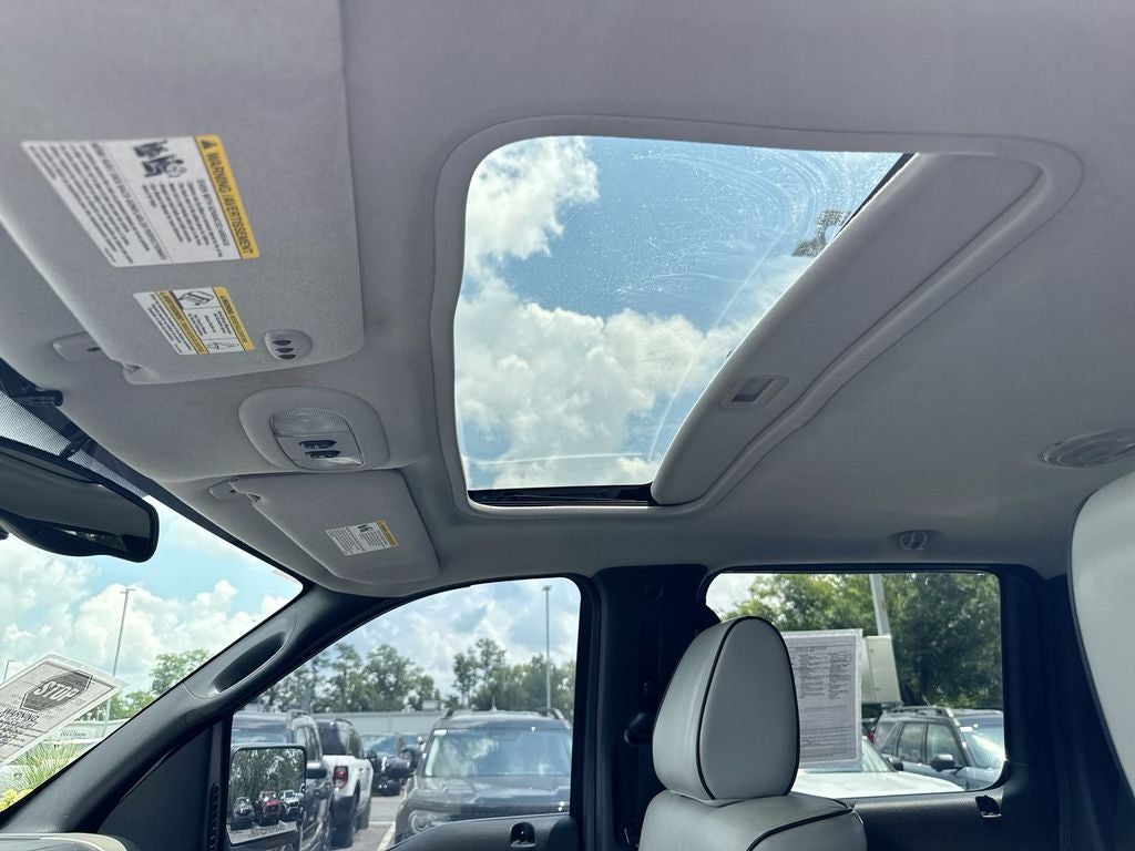 2006 Lincoln Mark LT Base