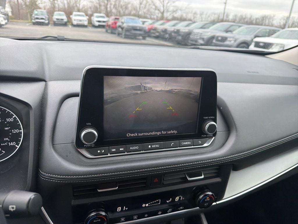 2025 Nissan Rogue SV