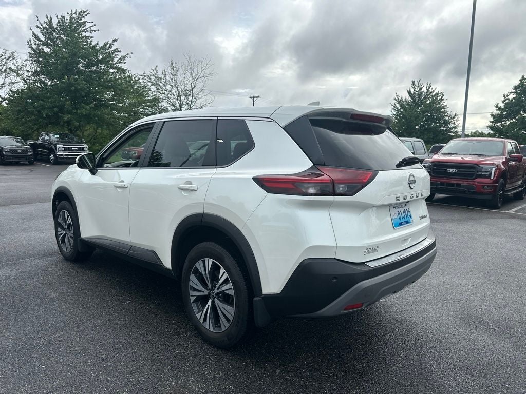 2022 Nissan Rogue SV