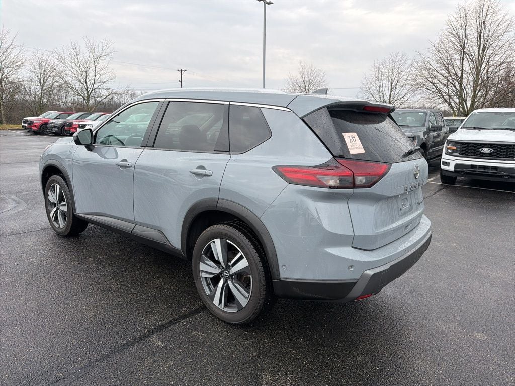 2024 Nissan Rogue SL