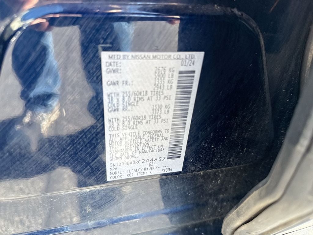 2024 Nissan Pathfinder SV