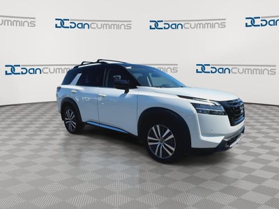 2022 Nissan Pathfinder Platinum