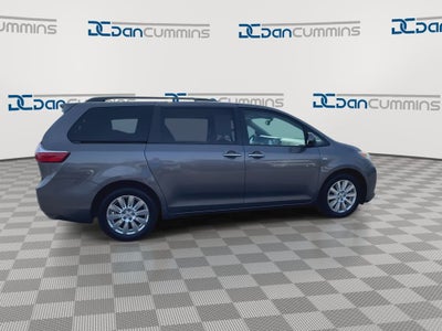 2017 Toyota Sienna XLE