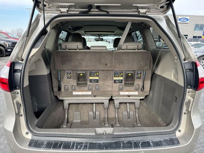 2017 Toyota Sienna XLE
