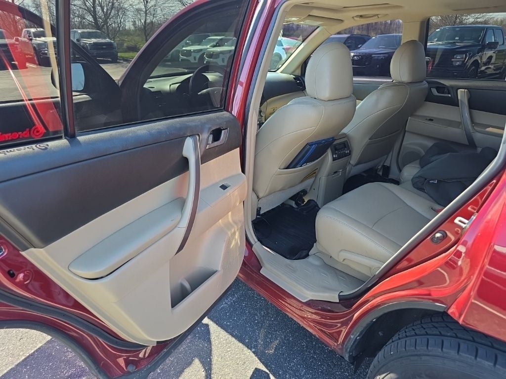 2010 Toyota Highlander SE