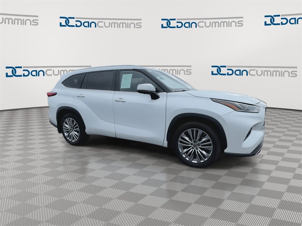 2023 Toyota Highlander Platinum