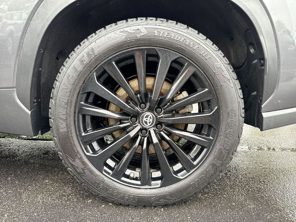 2023 Toyota Highlander XSE