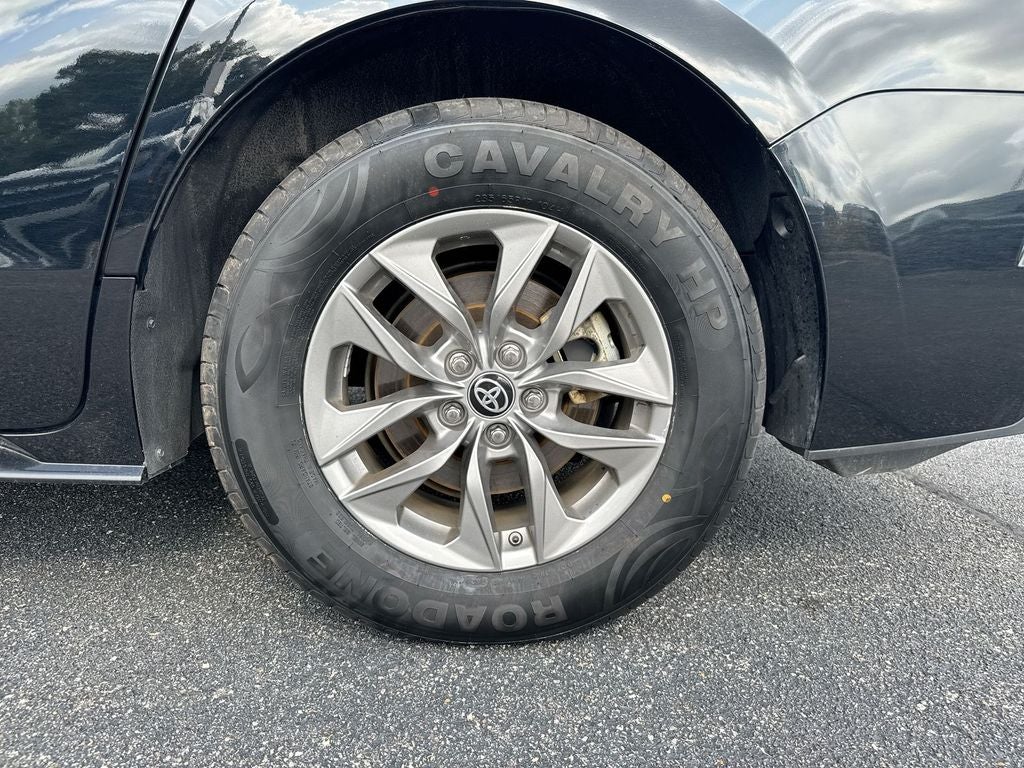 2024 Toyota Sienna XLE