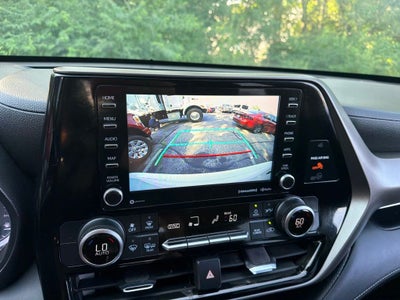 2021 Toyota Highlander LE