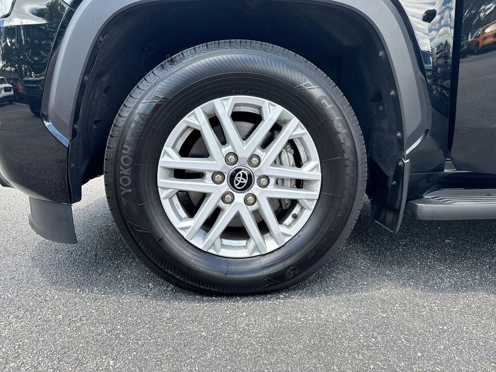 2025 Toyota Sequoia SR5