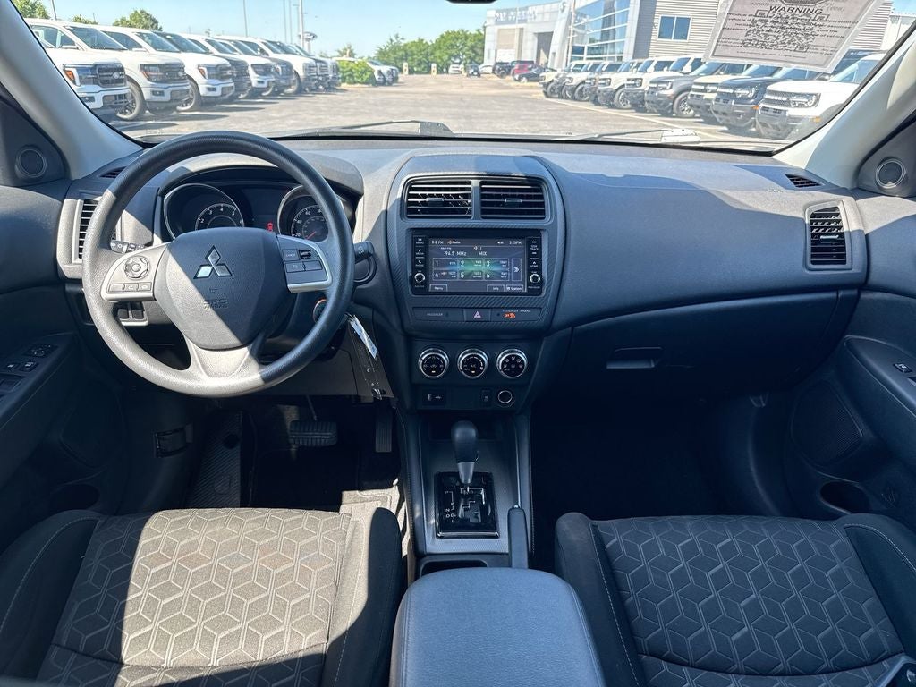 2024 Mitsubishi Outlander Sport 2.0 ES