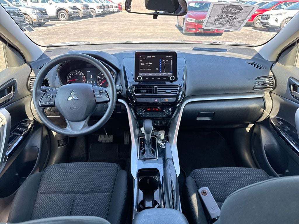 2024 Mitsubishi Eclipse Cross LE