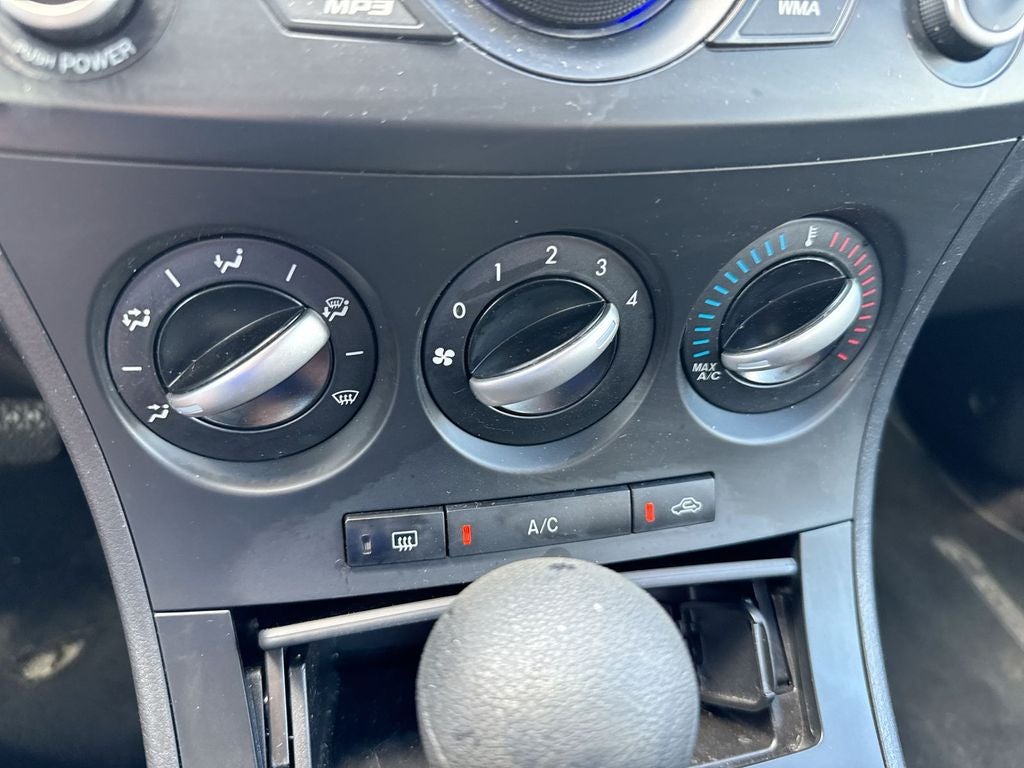 2012 Mazda Mazda3 i Sport